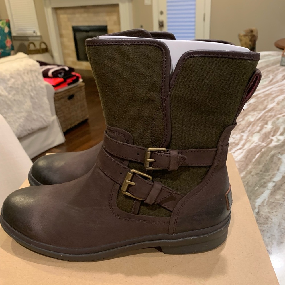 Ugh Boots.  NO OFFERS